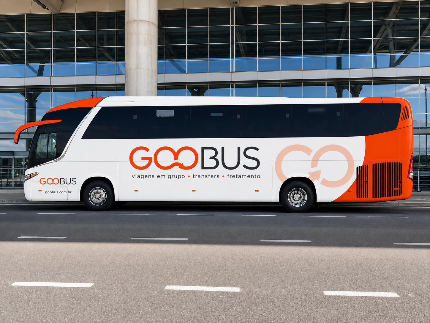 Mockup de ônibus GOOBUS com pintura da nova marca